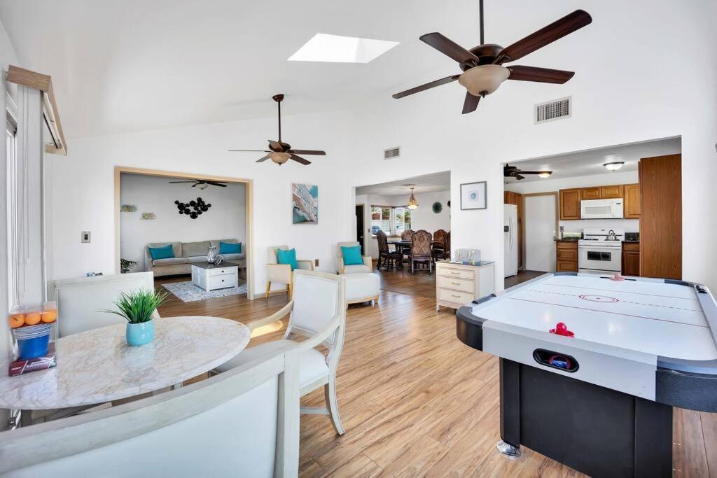 Centrally Located Spacious Vacation Hom 13 M Strip Las Vegas Zewnętrze zdjęcie
